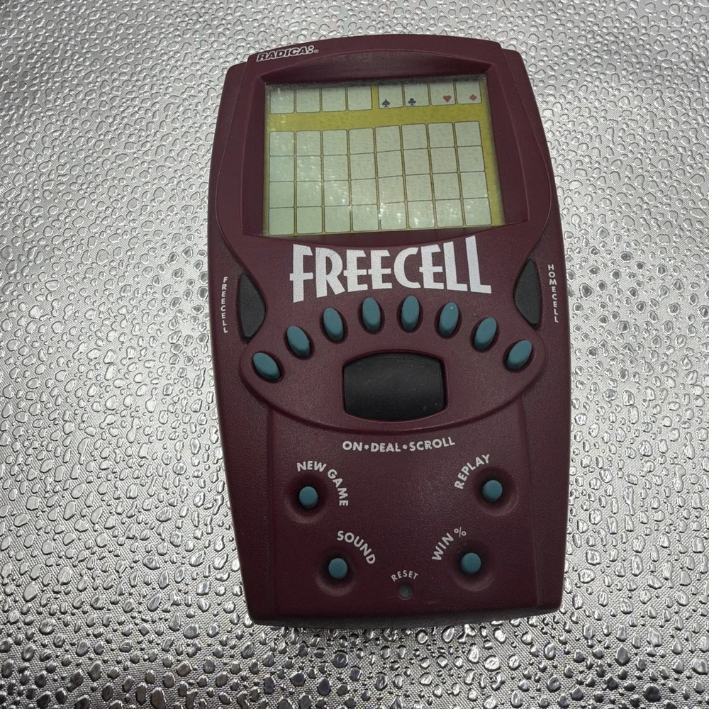 Radica Freecell Card Game Handheld‎ Electronic Game Does Not Properly Work Vtg